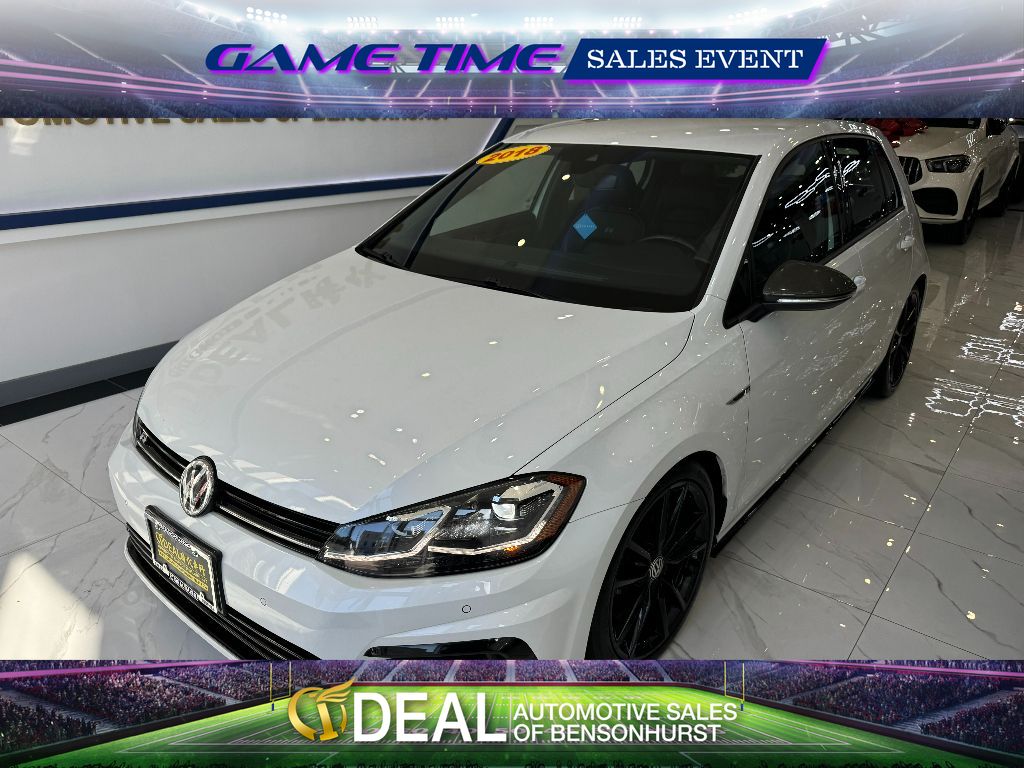 Used 2018 Volkswagen Golf R R with VIN WVWVF7AU4JW110823 for sale in Flushing, NY