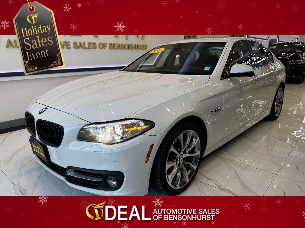 Used 2016 BMW 5 Series 528i with VIN WBA5A5C5XGD529995 for sale in Flushing, NY